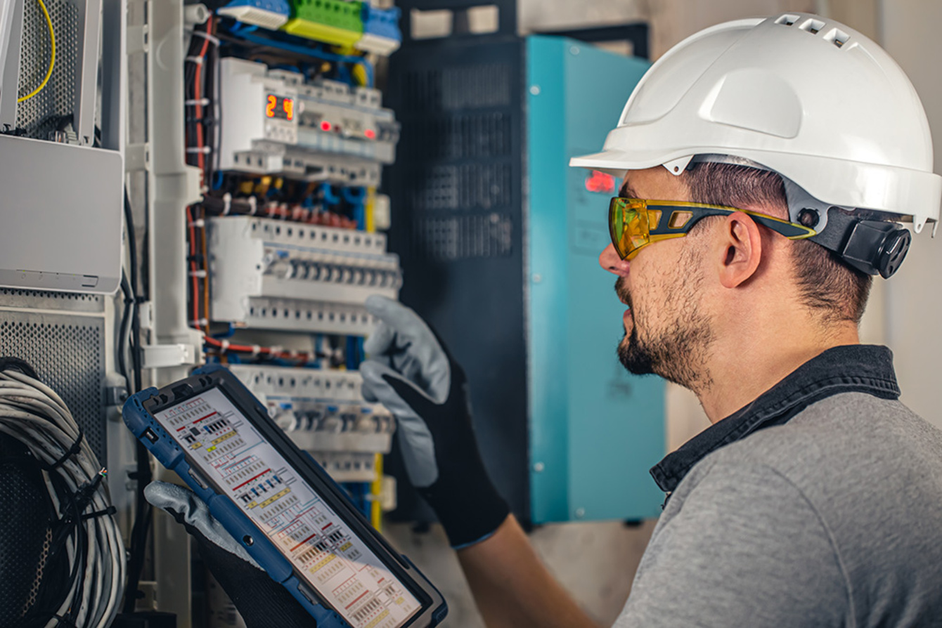 Industrie & Gewerbe bei Elektroinstallation Rauch in Eschenburg-Simmersbach